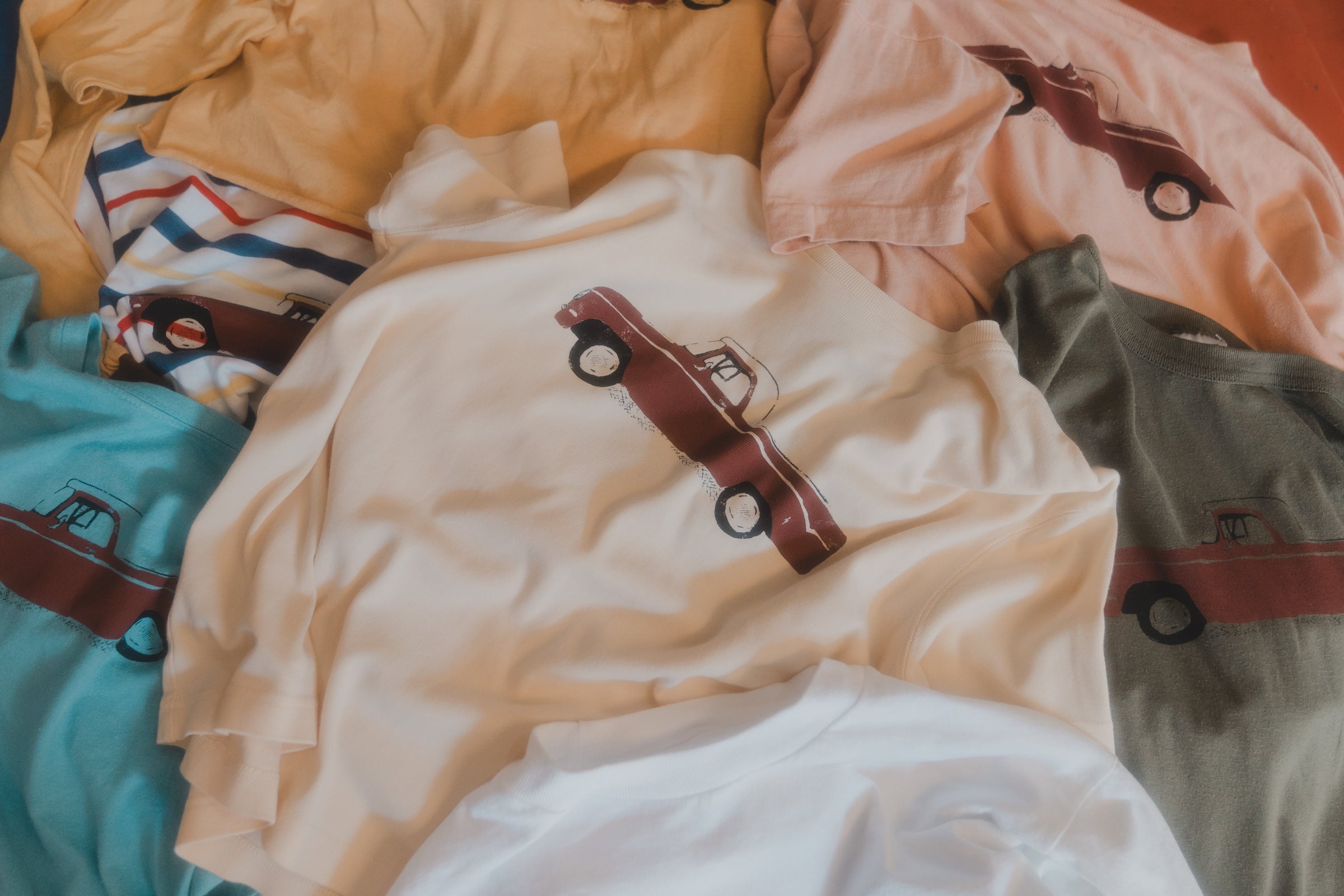 BRIGHTER DAYS VINTAGE TEES