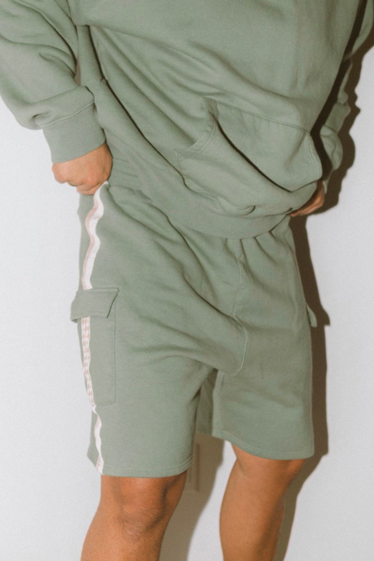 Large Text Sweatshorts [Green]